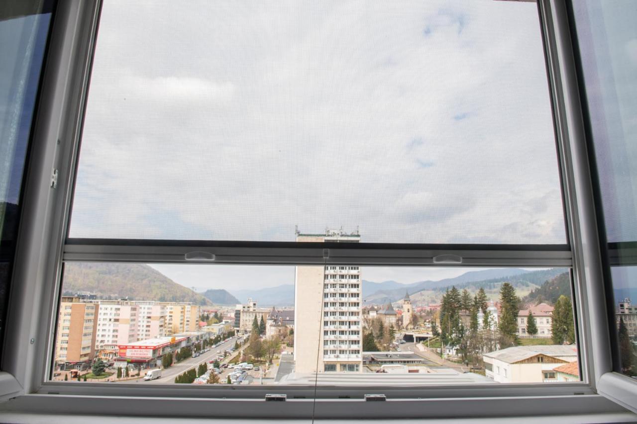 Apart Hotel Center Piatra Neamţ Exterior foto